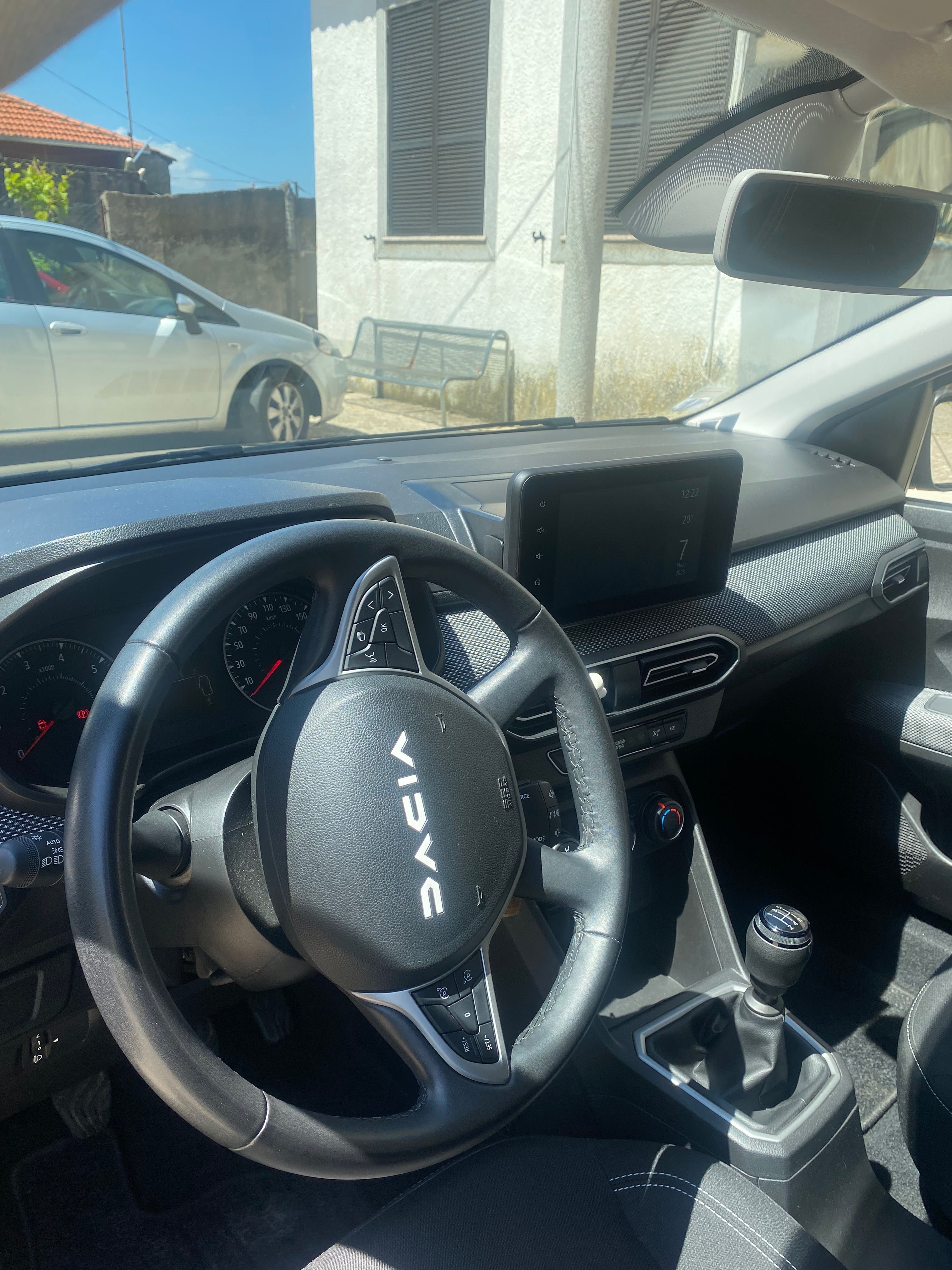 Dacia Sandero 2023