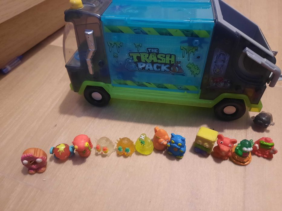 śmieciaki i śmieciarka