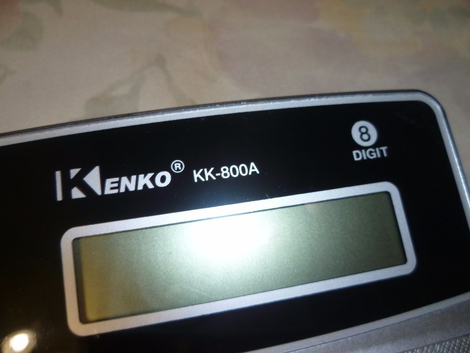Калькулятор Kenko KK-800A 8Digit,практически новый 14cм\10,5см