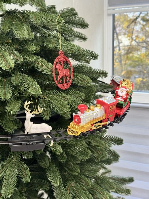 Залізнична дорога на ялинку