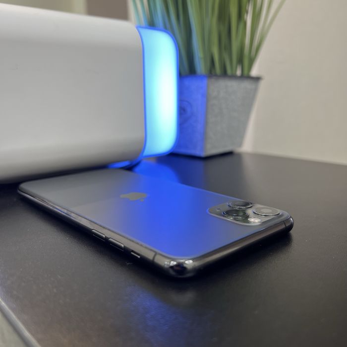 Apple Айфон iPhone 11 Pro Max Graphite сірий 256Gb NEVERLOCK