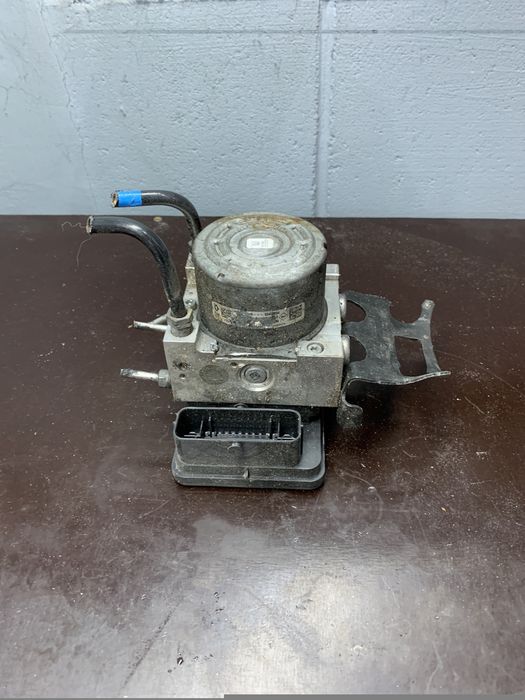 Trafic 3 Vivaro B Talento pompa abs sterownik