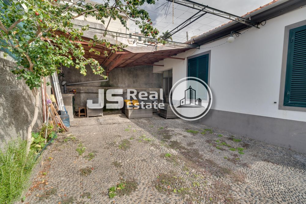 Moradia T3+T2 Funchal Centro