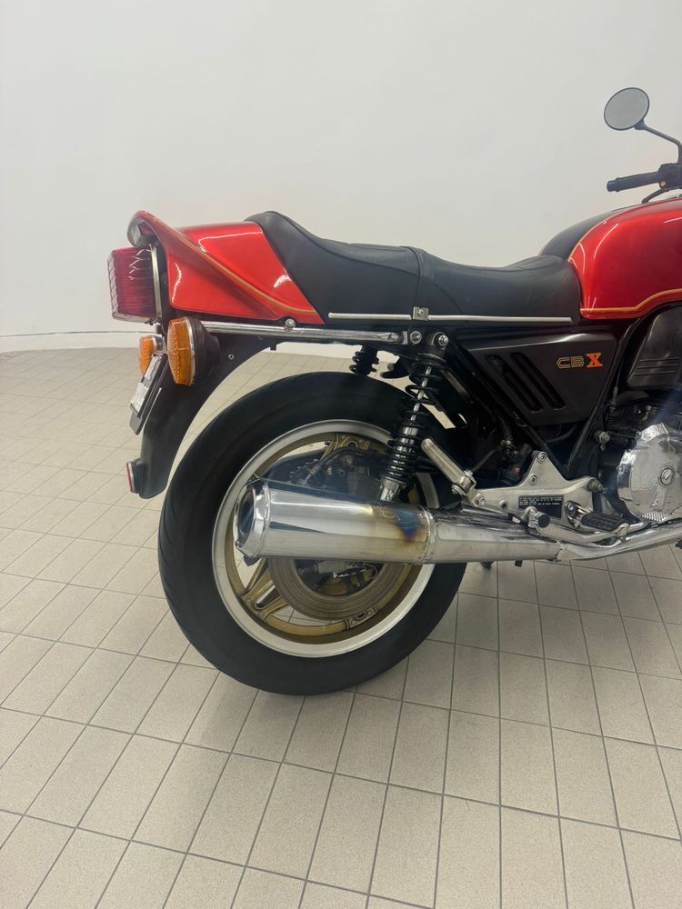 Mota Honda CBX 1000