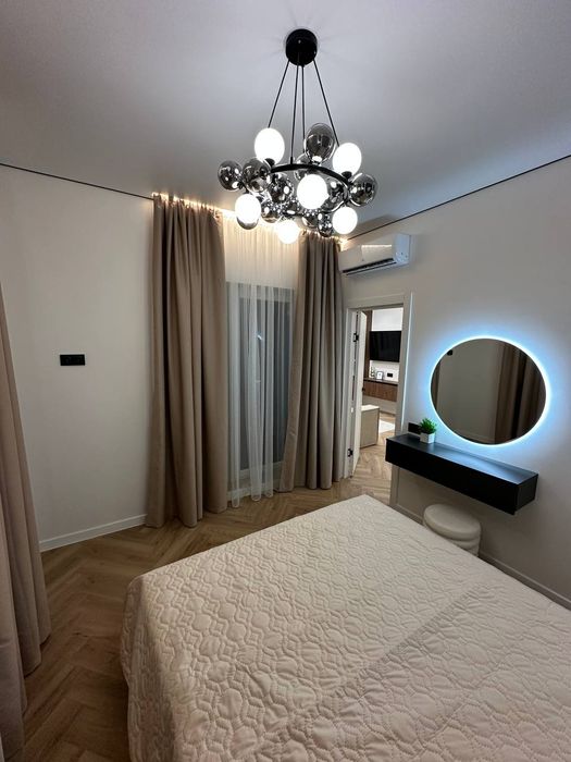 Продам двухкомнатную квартиру, кадор сити на ул. Краснова