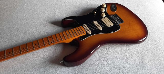 Gitara elektryczna stratocaster lutniczy EMP