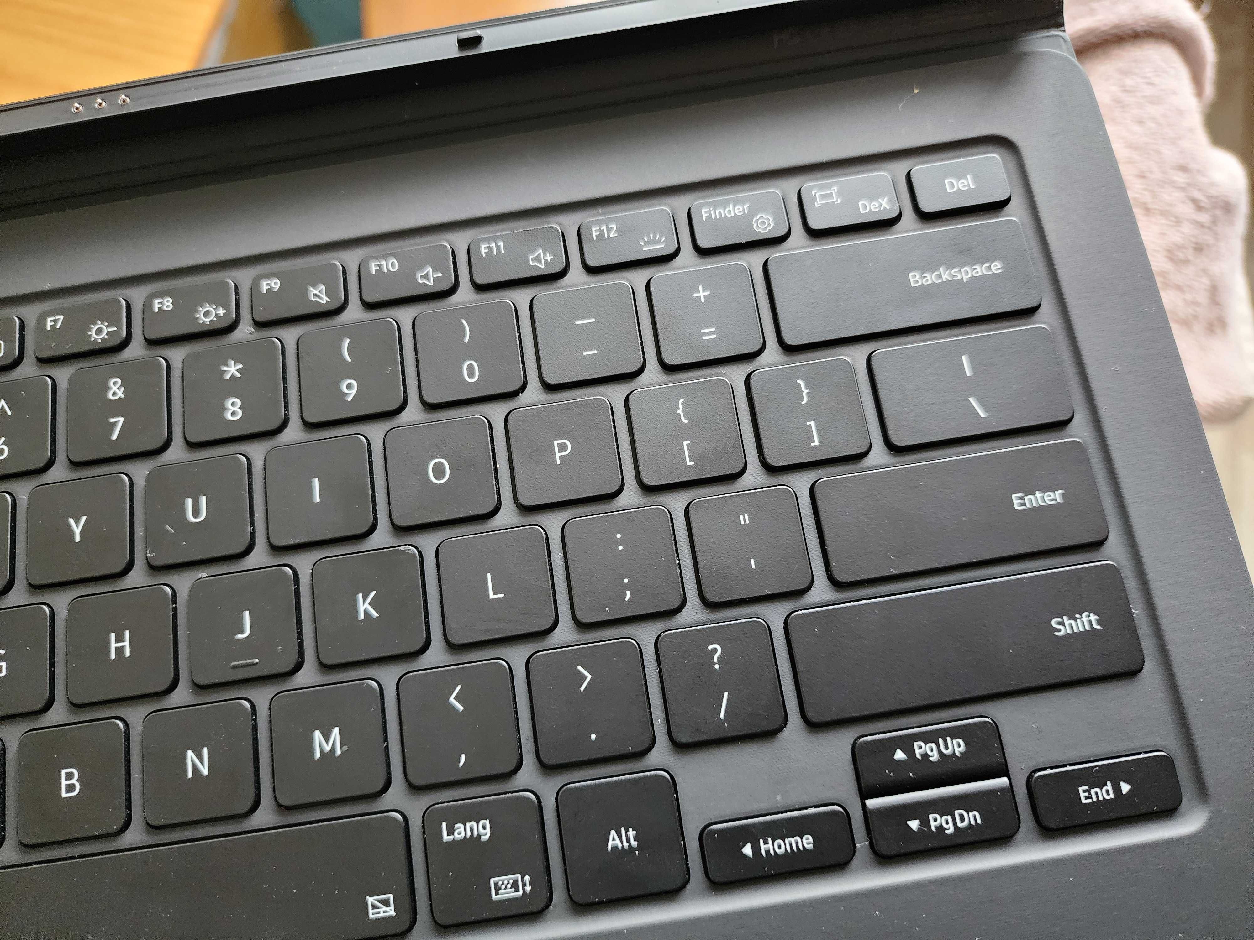 Клавіатура Samsung Book Cover Keyboard for 14.6" Galaxy Tab S8 Ultra