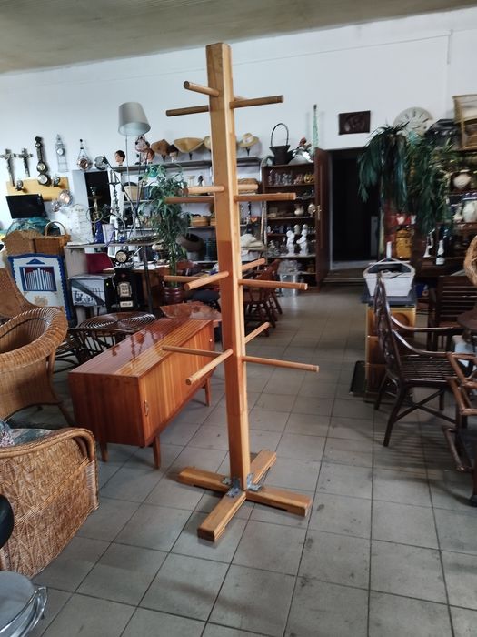 stojak wieszak drewniany duży 225 cm