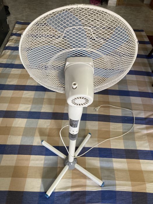 Ventoinha de pe selectline