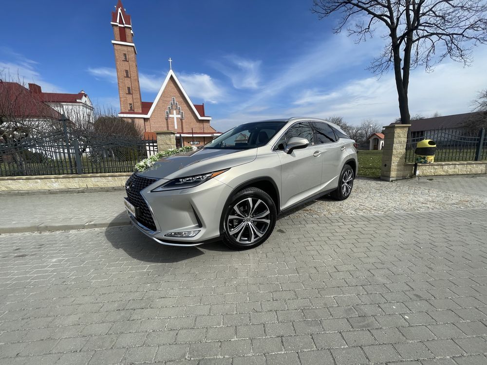 Lexus Rx i NX do ślubu . Piękny nowoczesny luksusowy