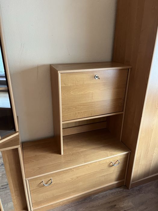 Zestaw mebli meblościanka szafa komoda