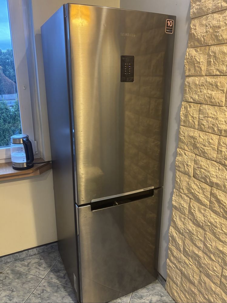 Lodówka Samsung RB29FERNDSS