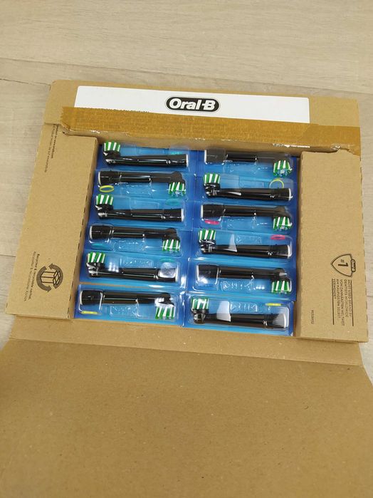 Oral-B Cross Action Black Czarne Końcówki 12 Sztuk