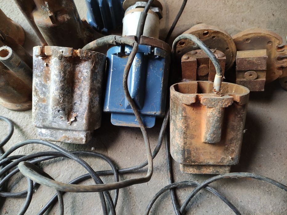 Насос вибрационный по запчастям