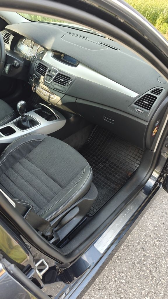Renault laguna 3 2.0 130KM