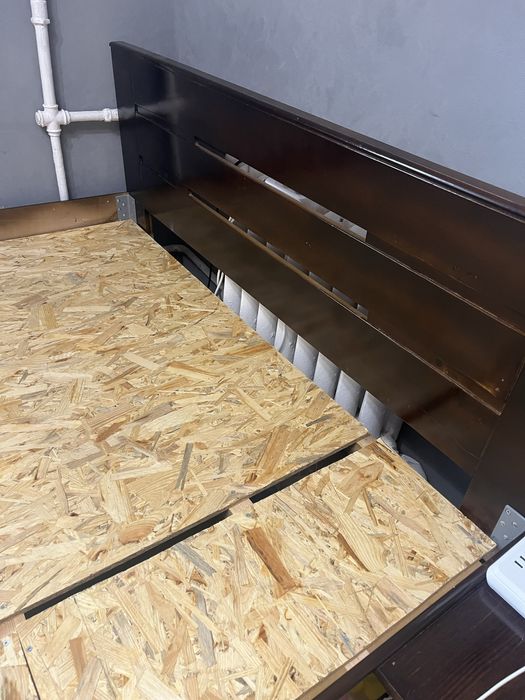 Ліжко двоспальне