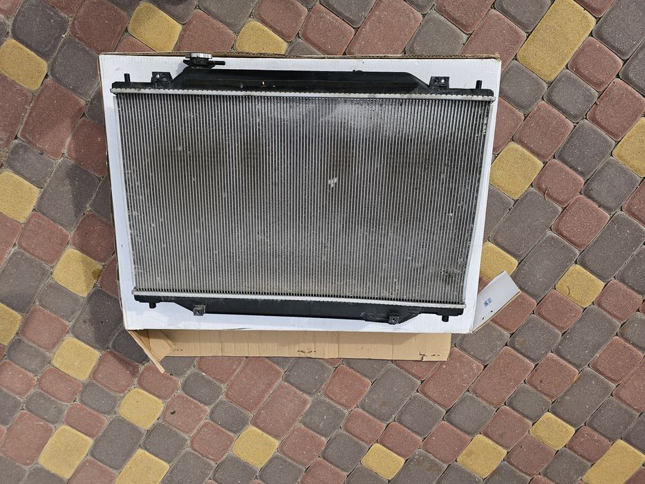 Радиатор охлаждение основной mazda cx-5 мотор 2.5