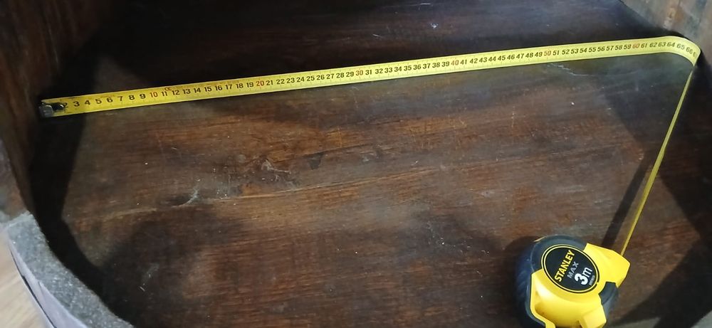 Pipo para uso como mesa, arrumos, garrafeira - 72,5x84 [cm] (AxD)