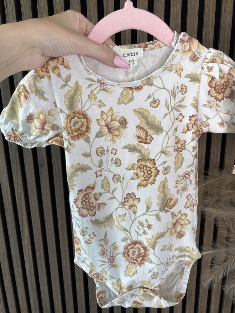 Zestaw body i spodenki 80 newbie