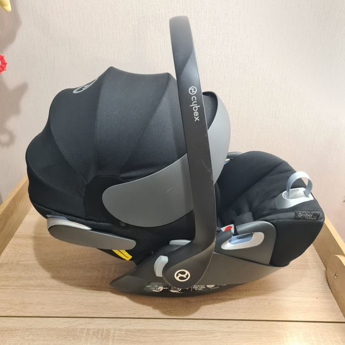 Cybex cloud z i-size plus, deep black