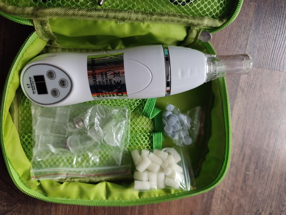 Odkurzacz zaskórniki wągry Mikrodermabrazja 5w1 Diamond Peeling