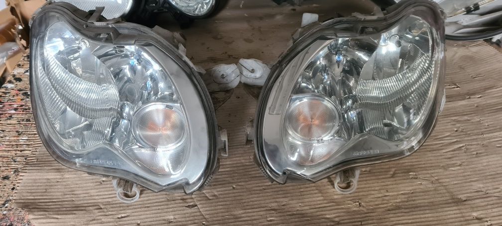 Smart fortwo 450 lampy przod komplet