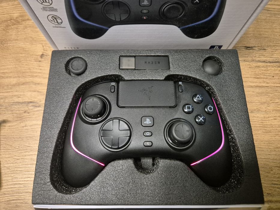 RAZER Wolverine V2 Pro Black PS5 PS5 PRO