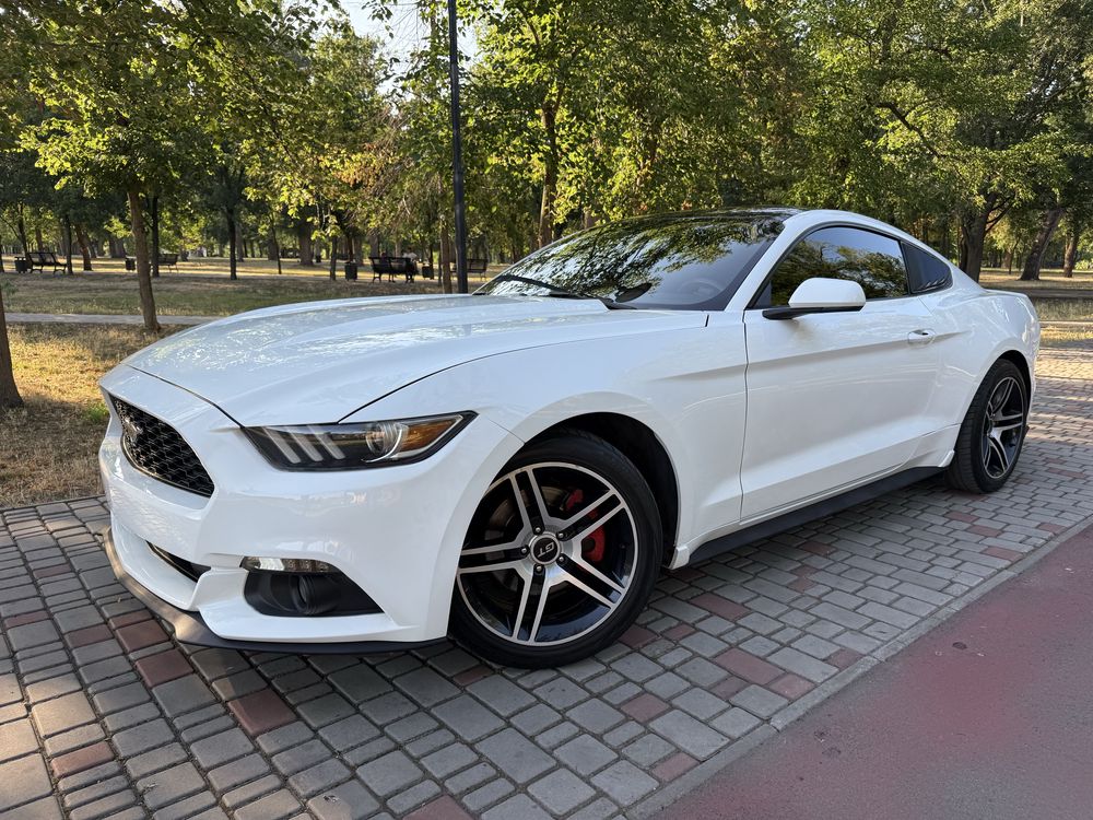 Продам Ford Mustang 2016