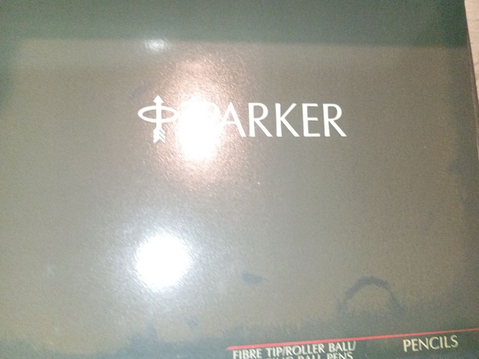 Dossier Parker bom estado