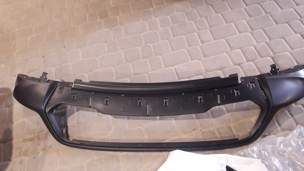 Бампер передний основной Jeep Grand Cherokee 2017 2018 2019 2020 2021