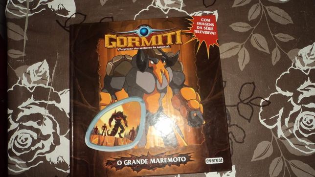 Livro infantil de história do Gormiti