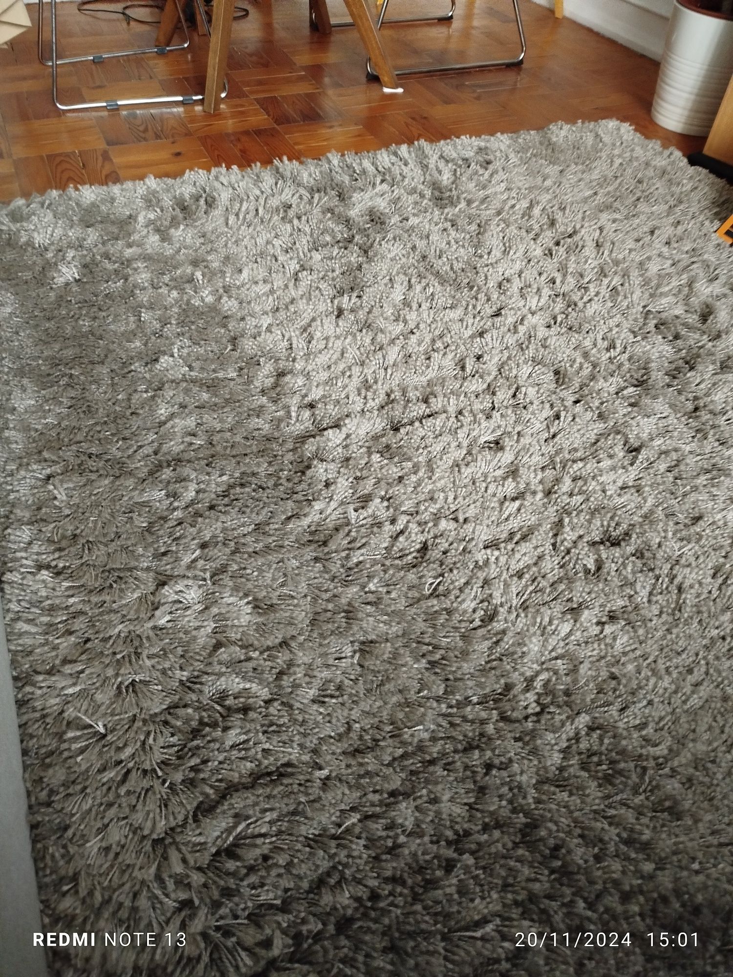 Tapete pelo cinza IKEA