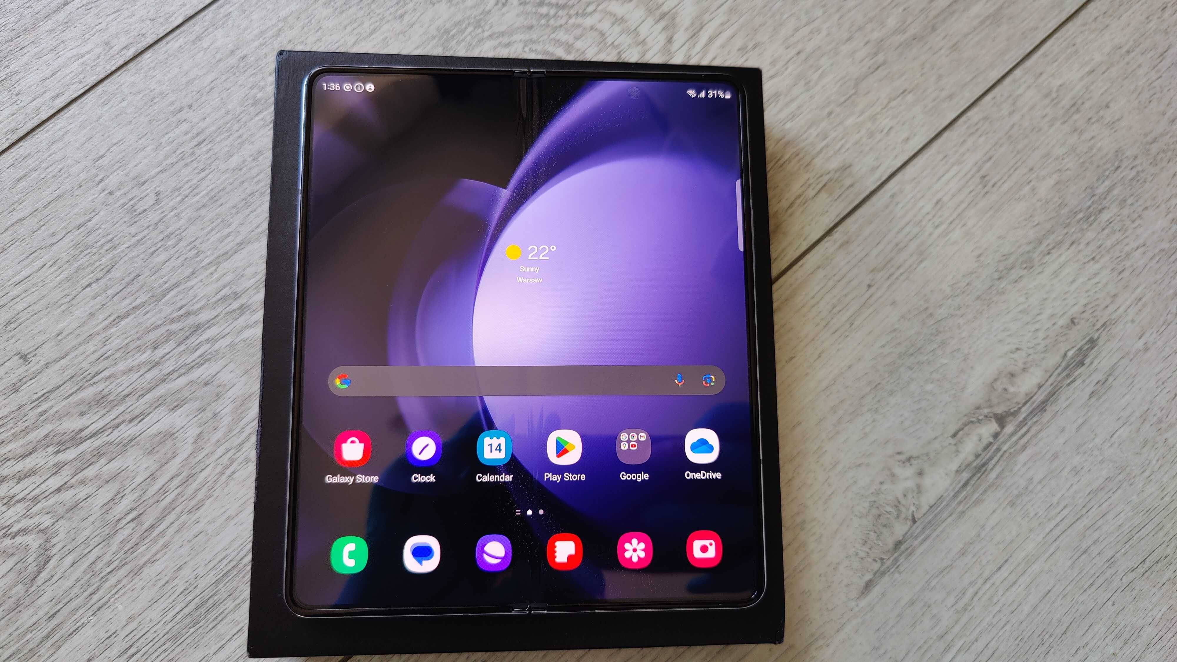 Samsung Galaxy Fold 5 - 512GB, Stan Bardzo Dobry