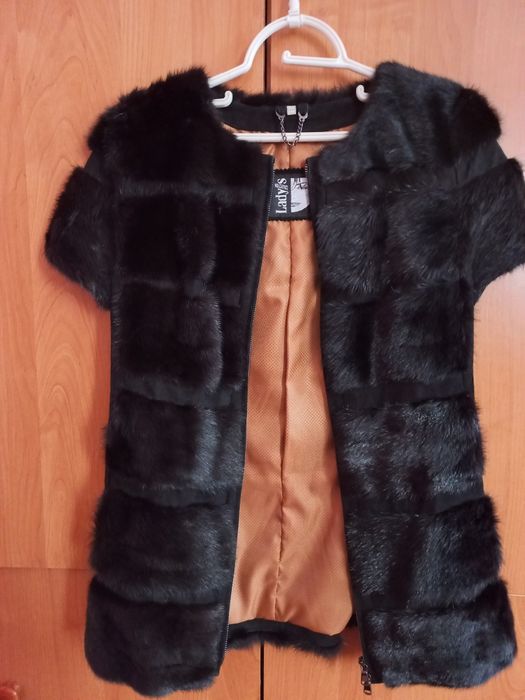 Желетка норкова натуральна