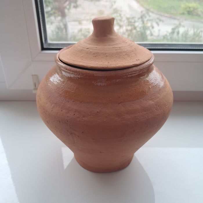 Керамічний горщик