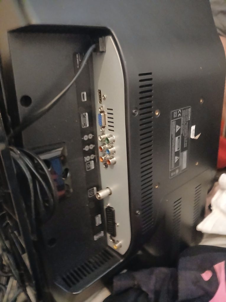 Telewizor Dyon vanguard 19