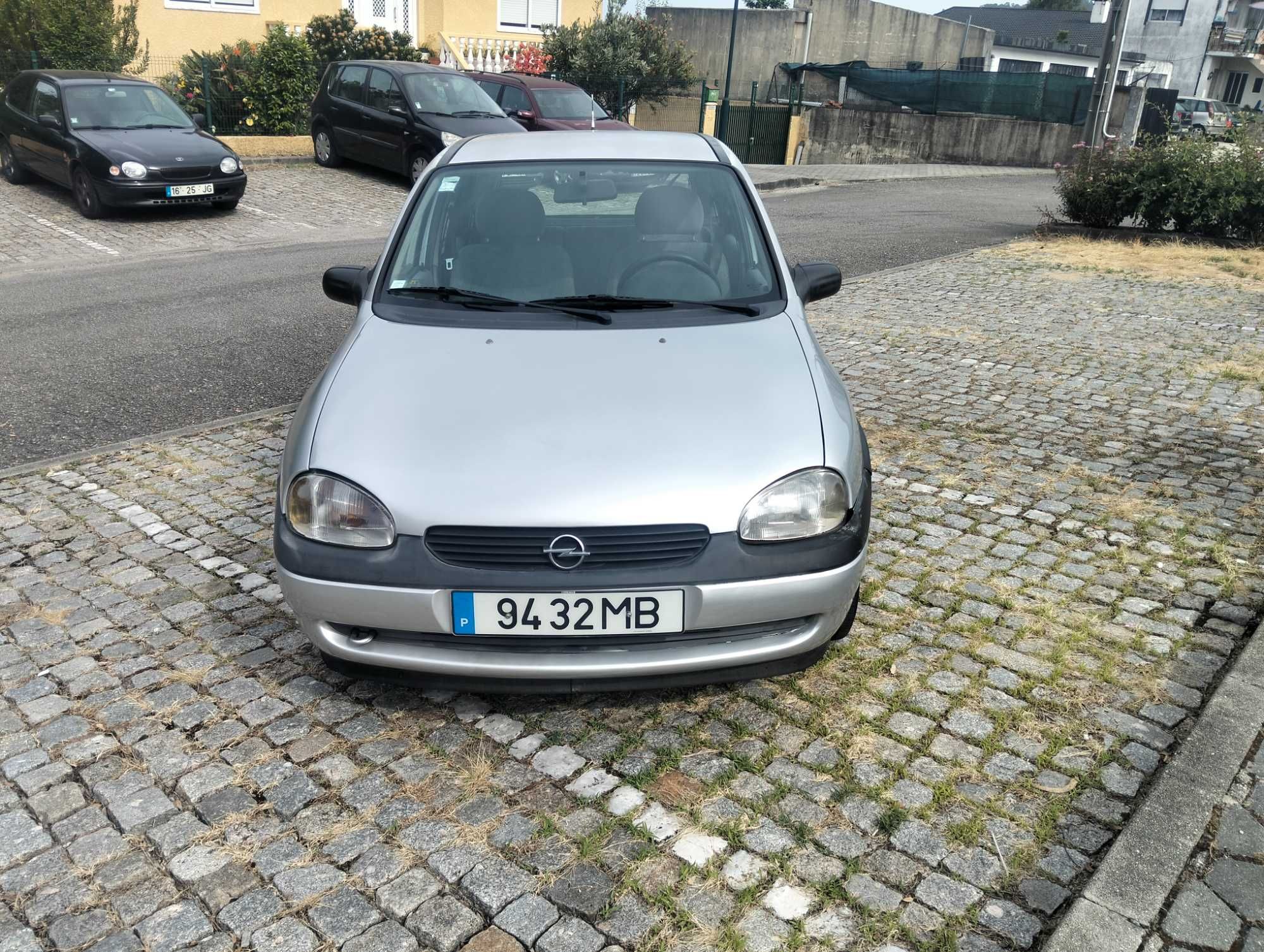 Opel Corsa 1,2 - 16V- 121000 Km