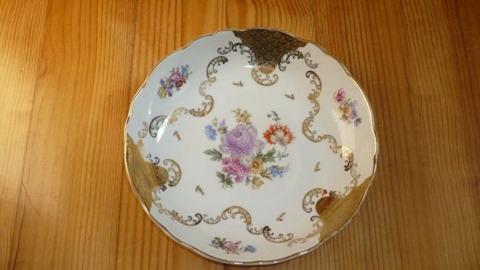 Covilhete Porcelana da fábrica Artibus de Aveiro - Antigo