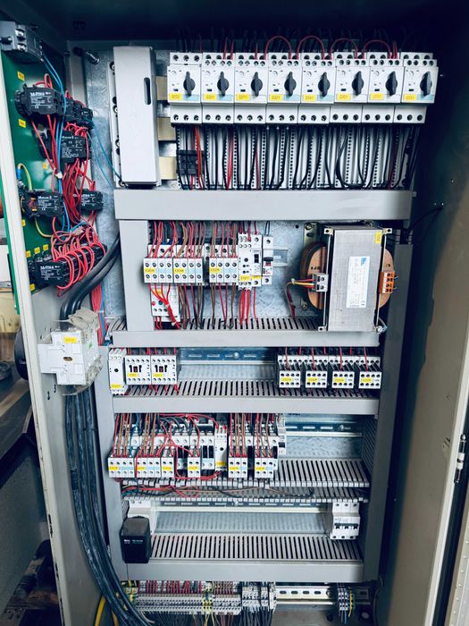 Strugarka czterostronna WEINIG PROFIMAT 23 E, 5-głowic