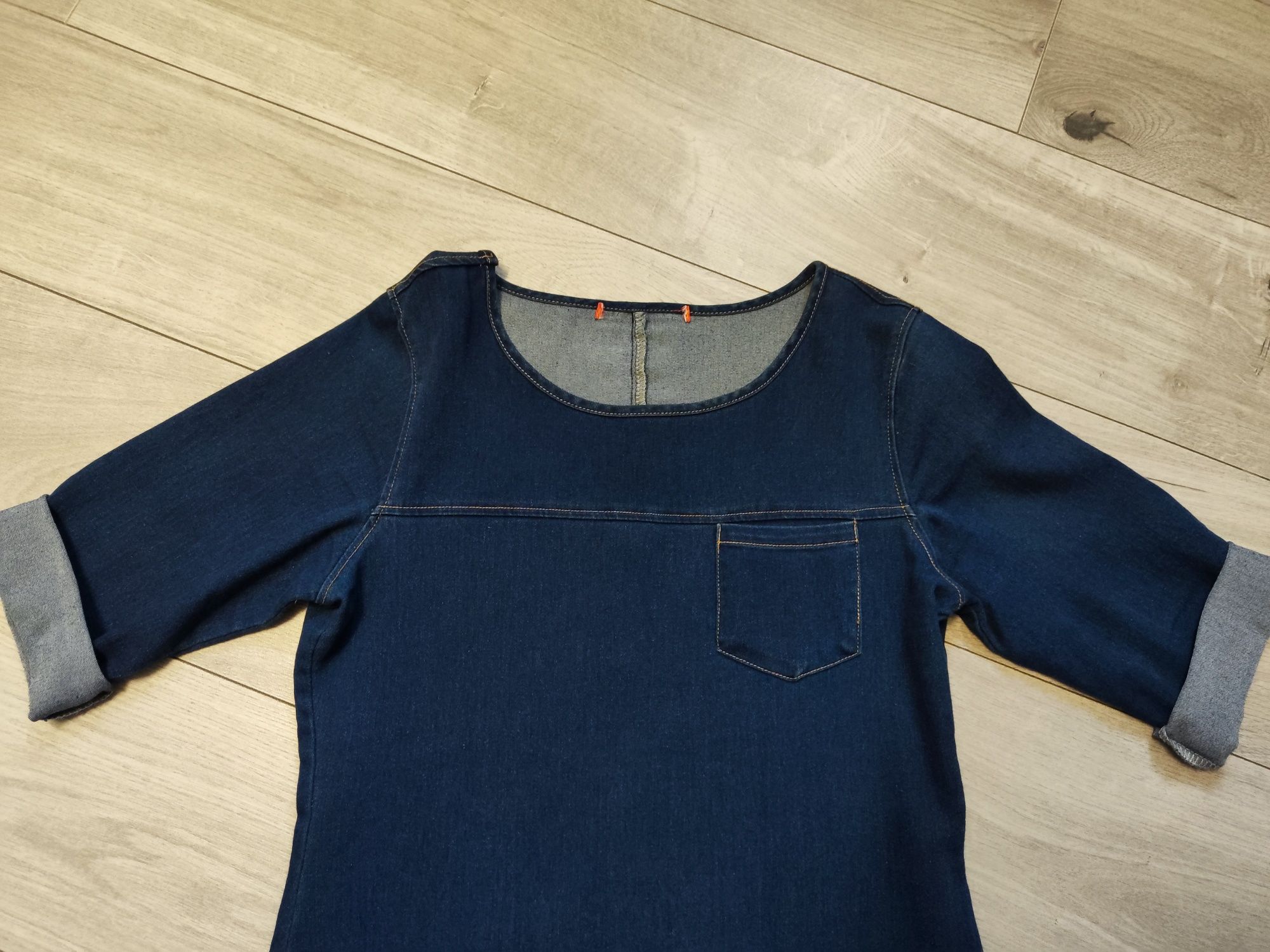 Sukienka jeansowa rozciągliwy materiał rozmiar M/L