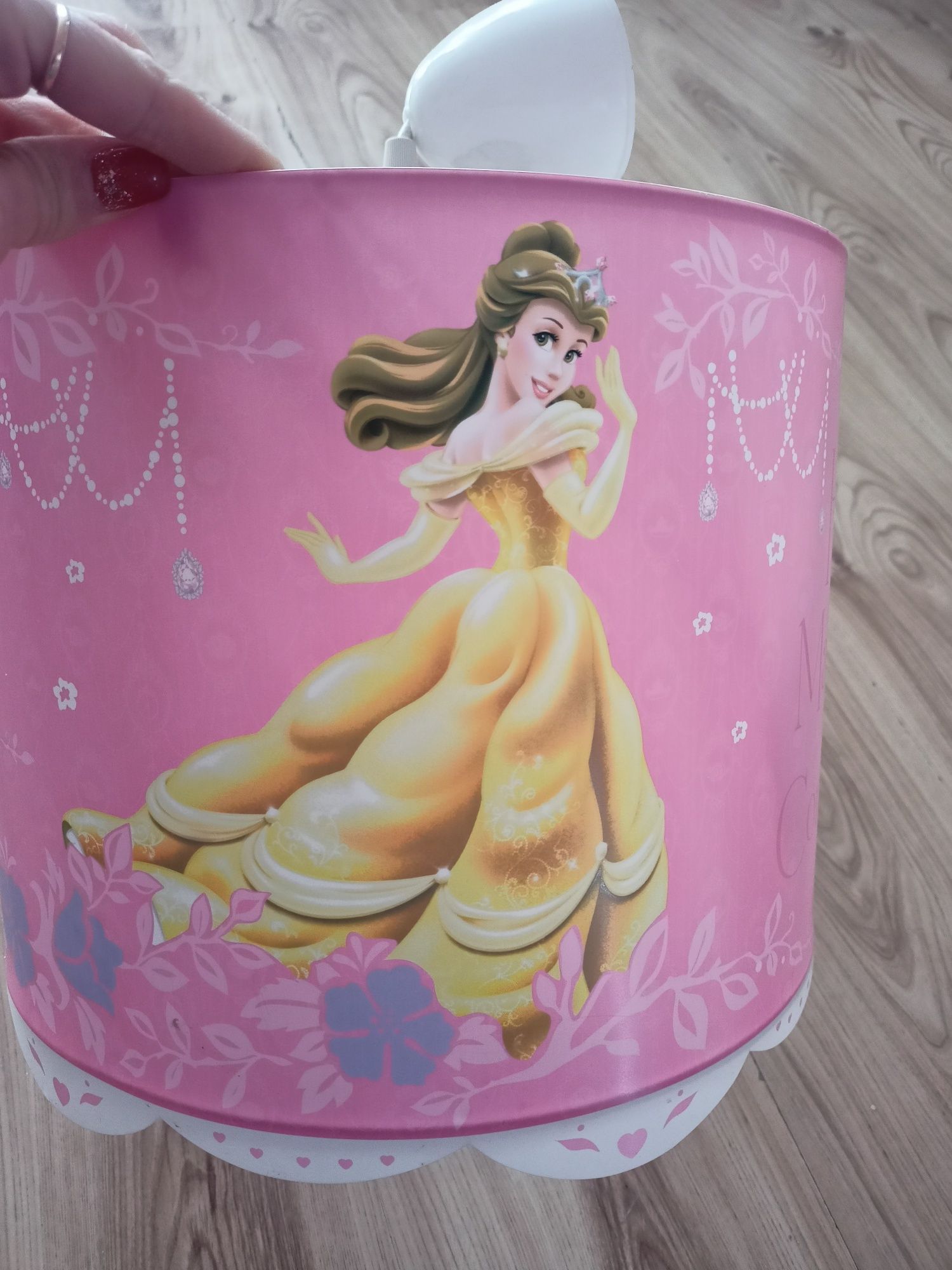 Lampa,żyrandol Disney księżniczki