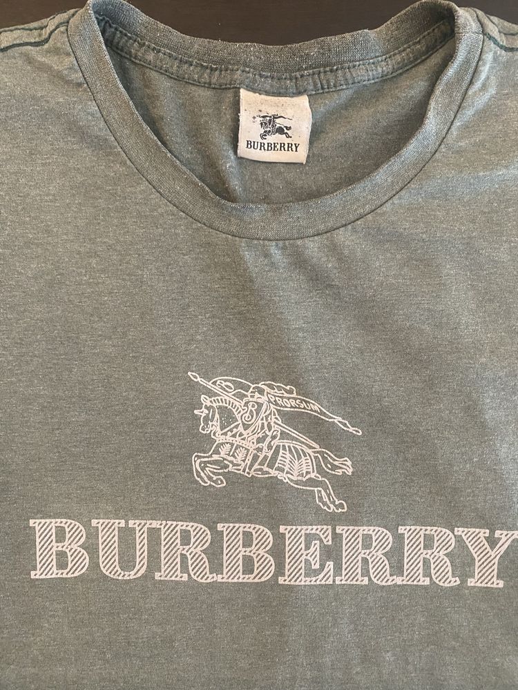 T-Shirt Burberry (M)