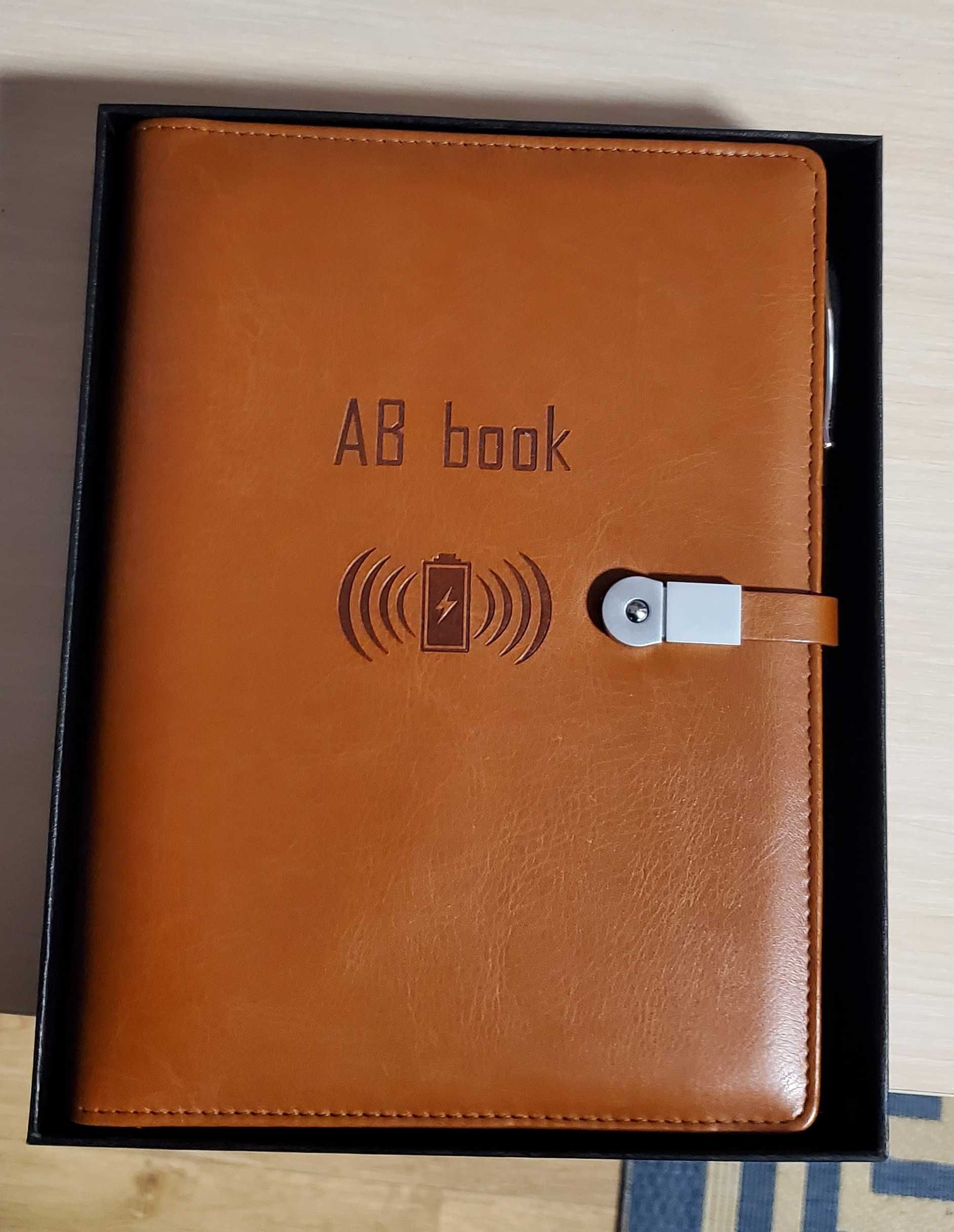 Блокнот, повербанк, USB флешка, зарядка. (Бизнес-органайзер AB BOOK)
