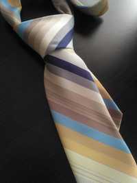 Krawat kolorowy odcienie beżu