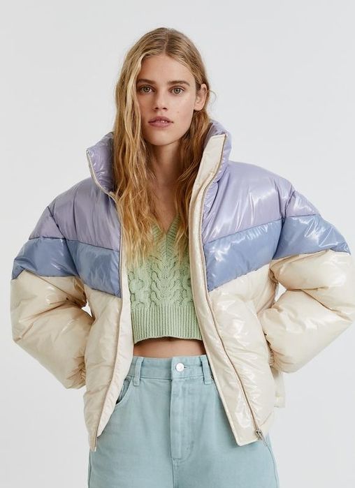 Стьобана куртка-пуховик pull & bear з вінілу