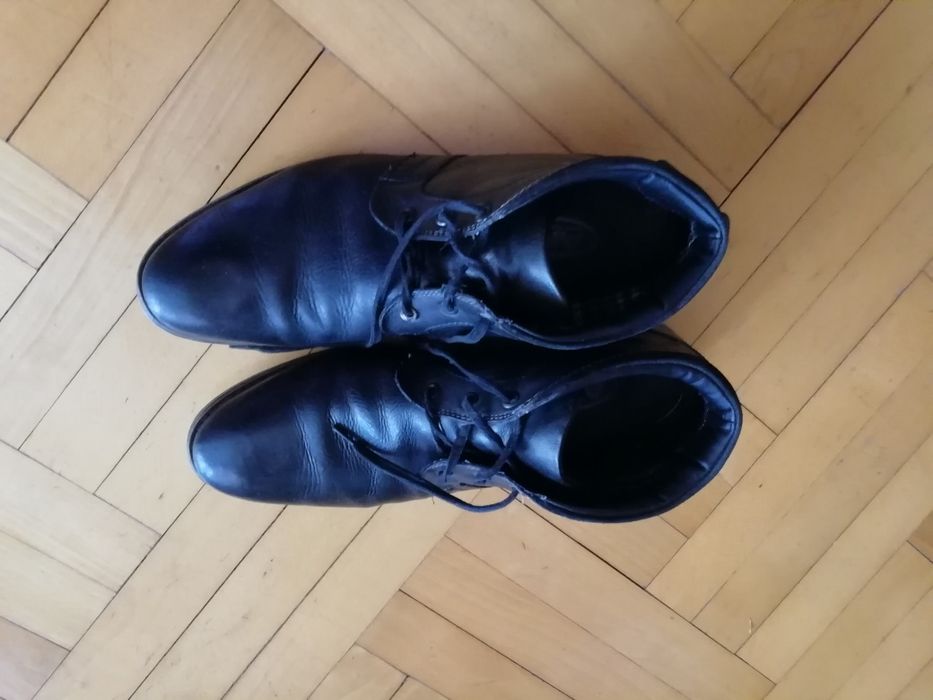 Eleganckie skórzane buty męskie 44