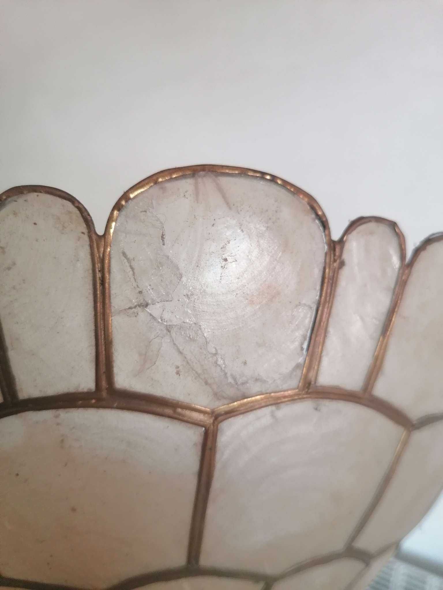 Lampa w stylu Tiffany witraże z płatków masy perłowej