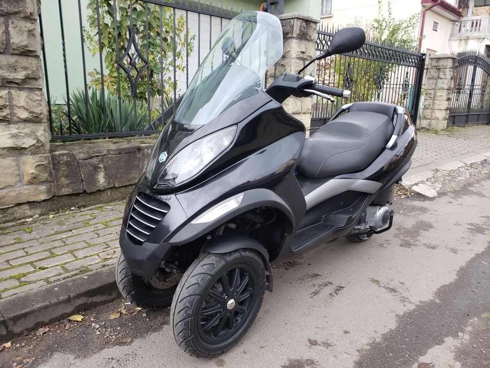 Скутер Piaggio Mp3 125cc