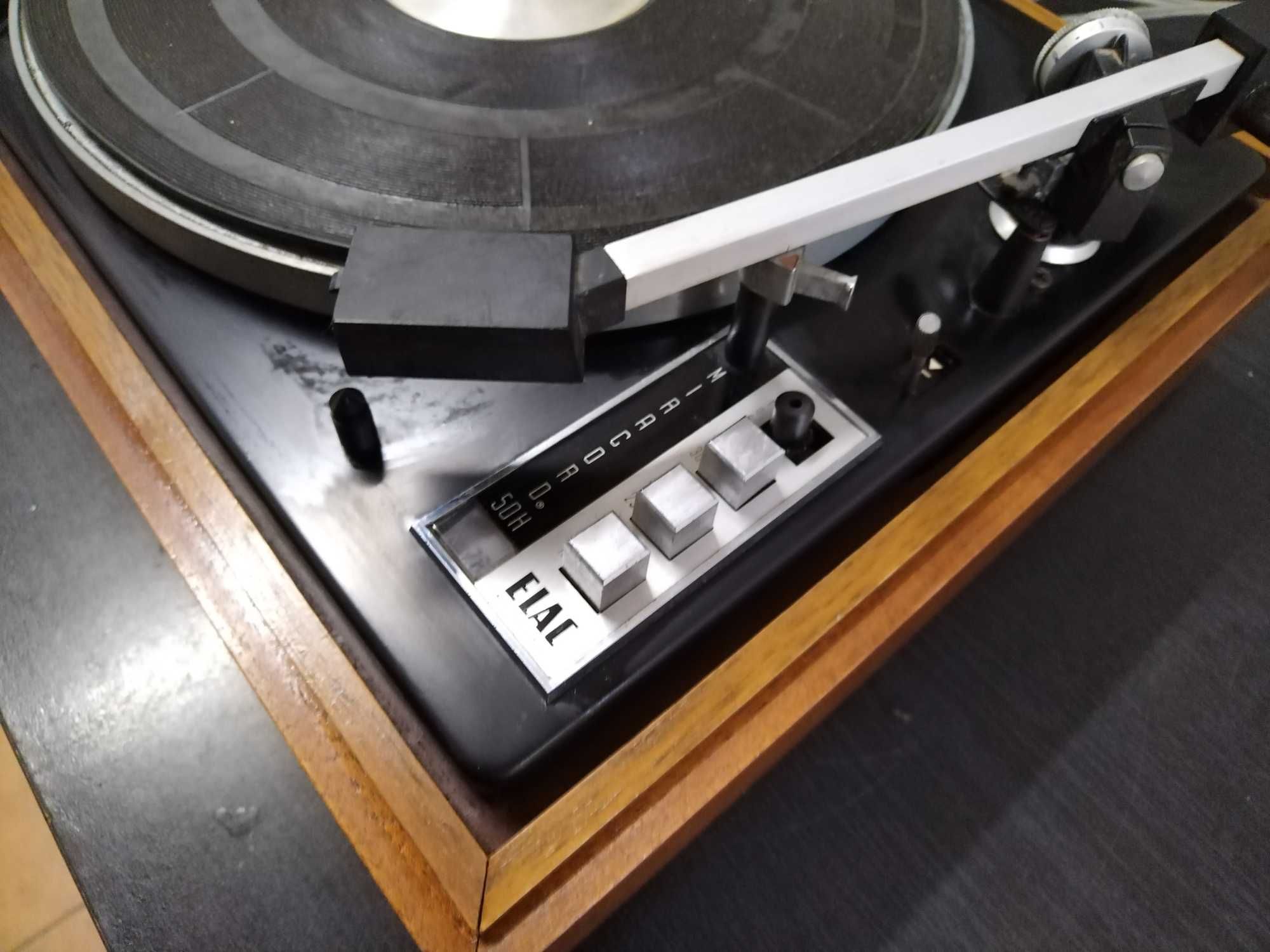 Gramofon Elac  50H MIRRACORD talerz kręci ,ramie reaguje