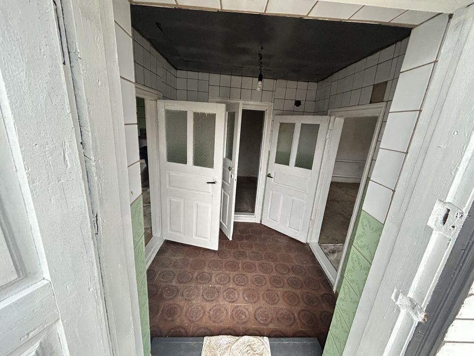 Продається будинок Городище(центр),вулиця паралельна  центральній